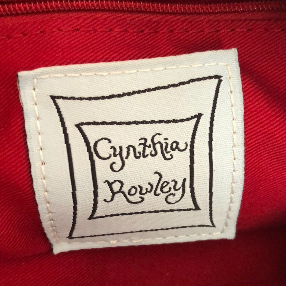 Adorable red handbag with sparkly accents - Picture 4 of 4